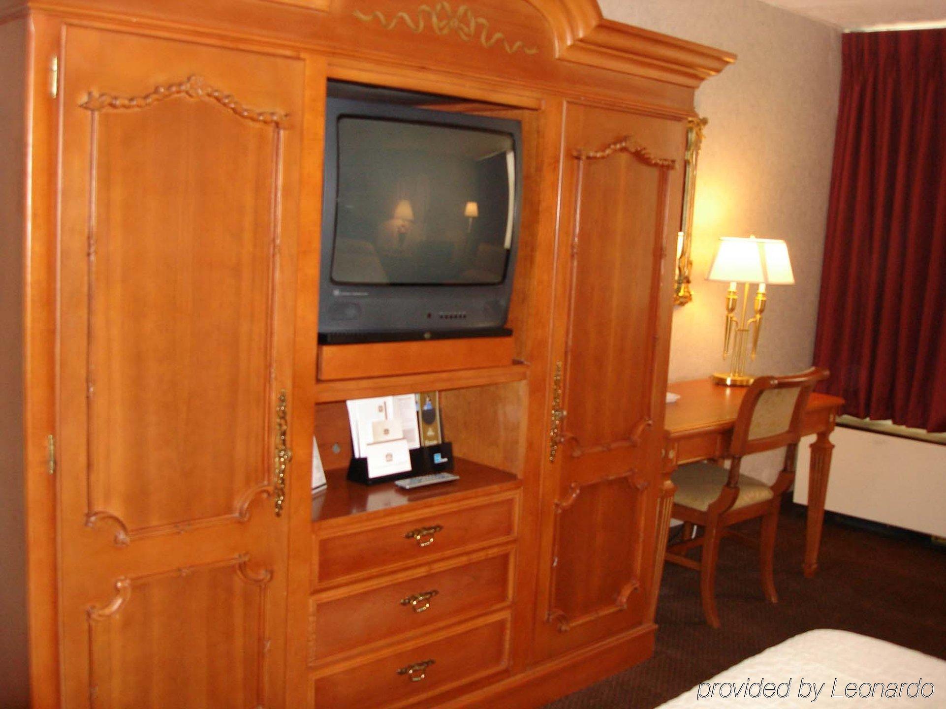 A Victory Inn & Suites - Muskegon Habitación foto