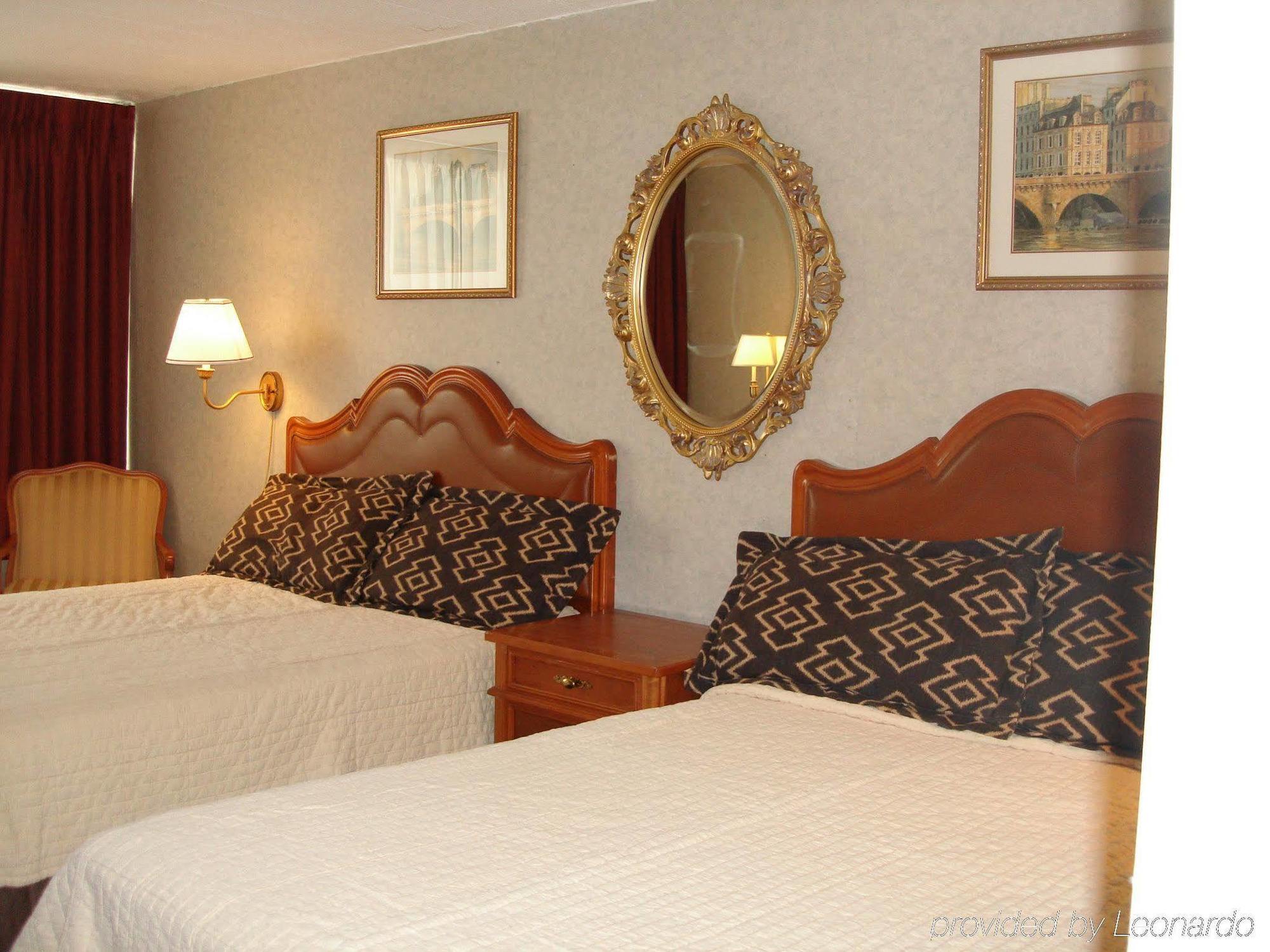 A Victory Inn & Suites - Muskegon Habitación foto